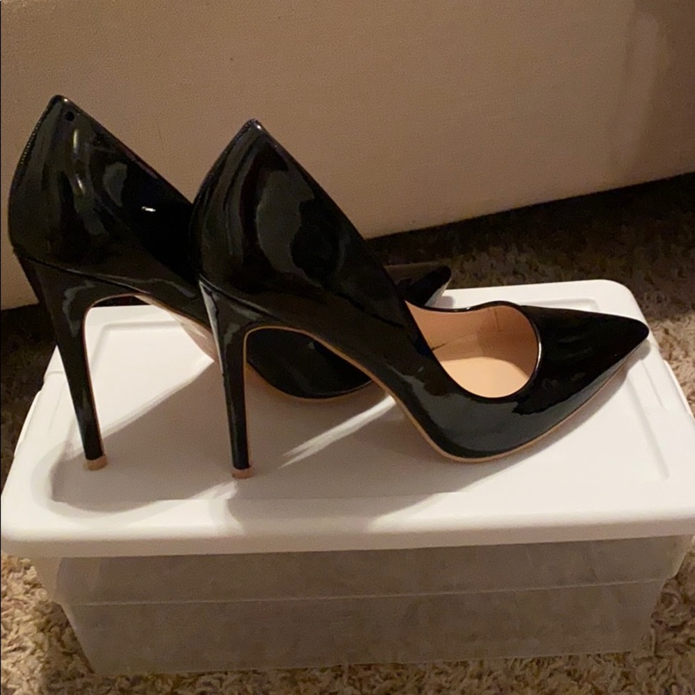 Black Patent Leather Pumps